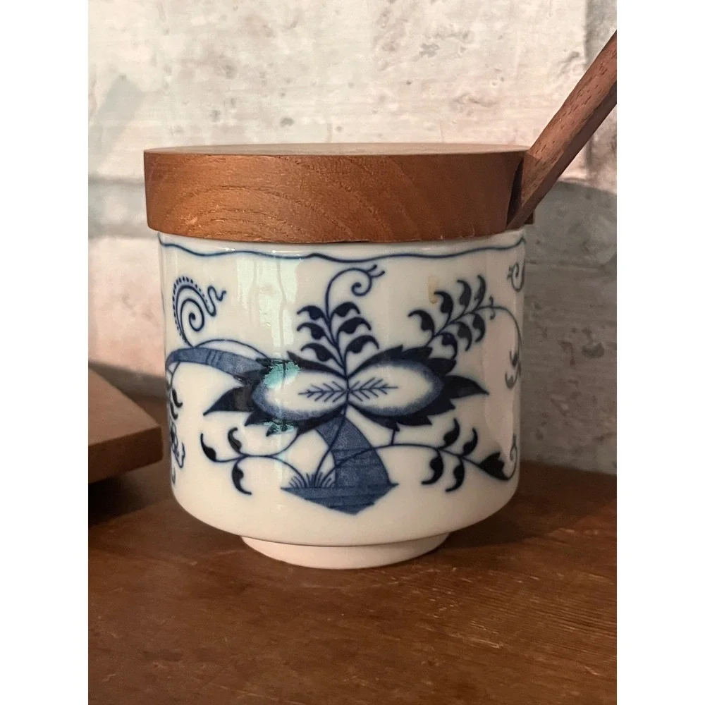 Blue Danube Blue Onion Ceramic Jars blue floral patterns, wooden lid/spoon/tray